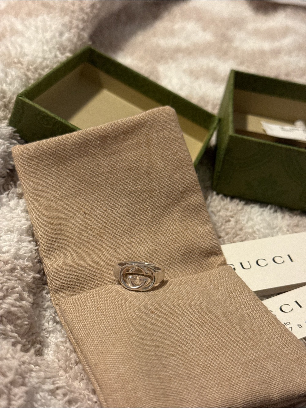Gucci Silver Interlocking G Openwork Ring - Picture 5 of 7